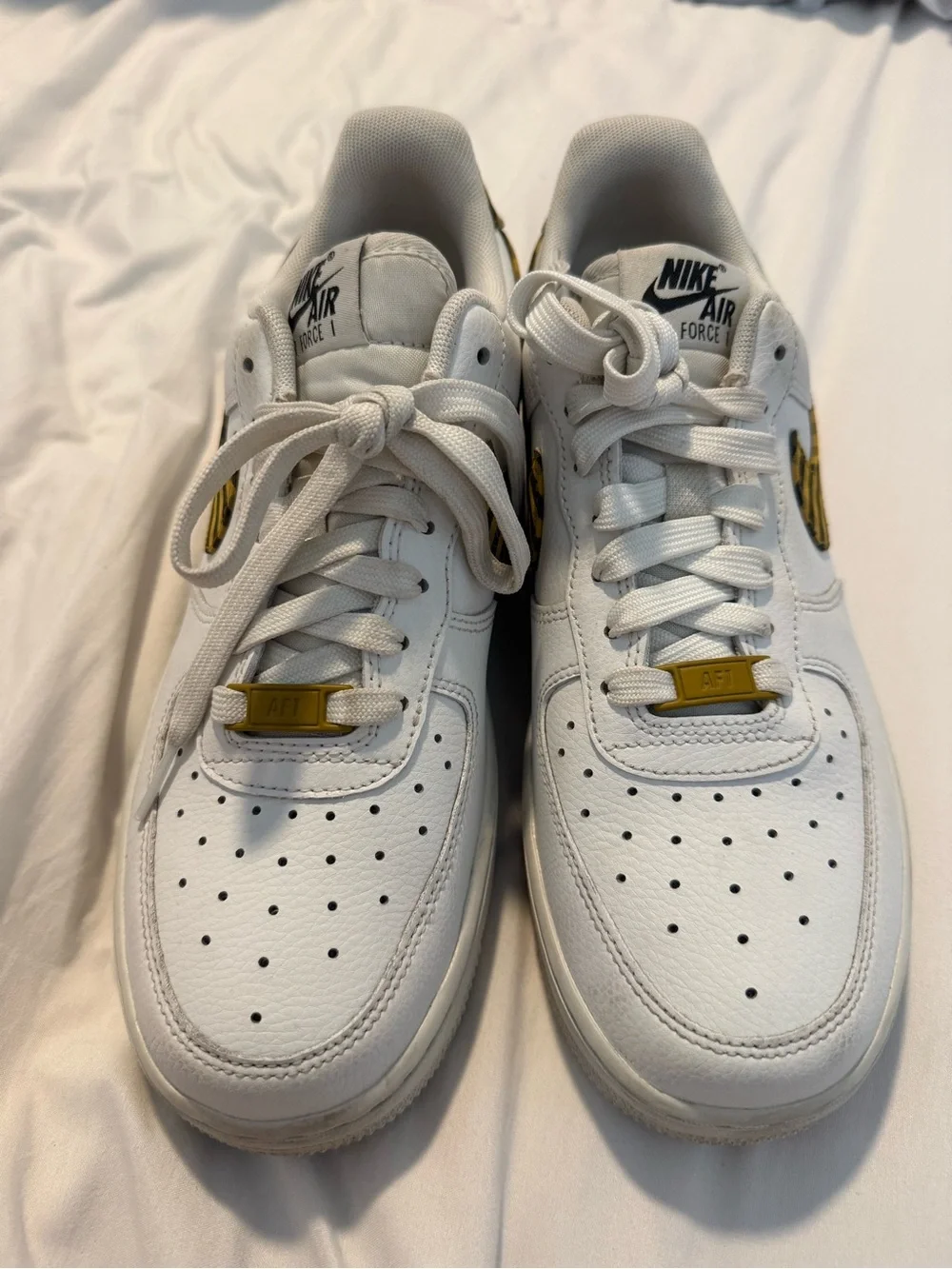 Nike Womens Air Force 1 Low Bronzine Gingham Yellow Black Plaid size 8